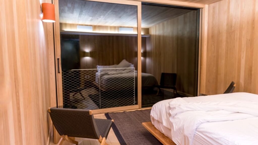 What Makes a Luxury Bed Worth the Investment for Hotels 6 6. A 7-point buying checklist for sourcing luxury beds at scale