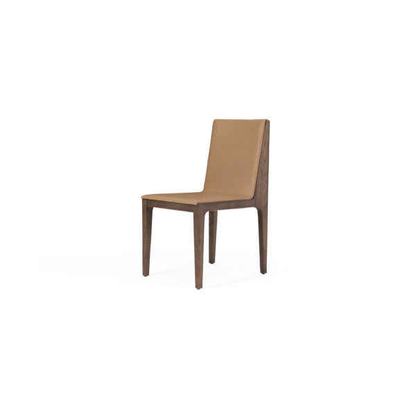 Dining chair in cowhide leather, scene view two