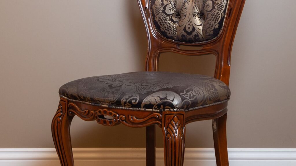What Makes a Chair Truly Luxury? Materials, Craft & Design 1 What actually separates luxury chairs from well-made ones